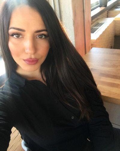 Çağla - Bahçelievler VIP Escort Bayan Modeli - Gerçek Fotoğraflı İlan